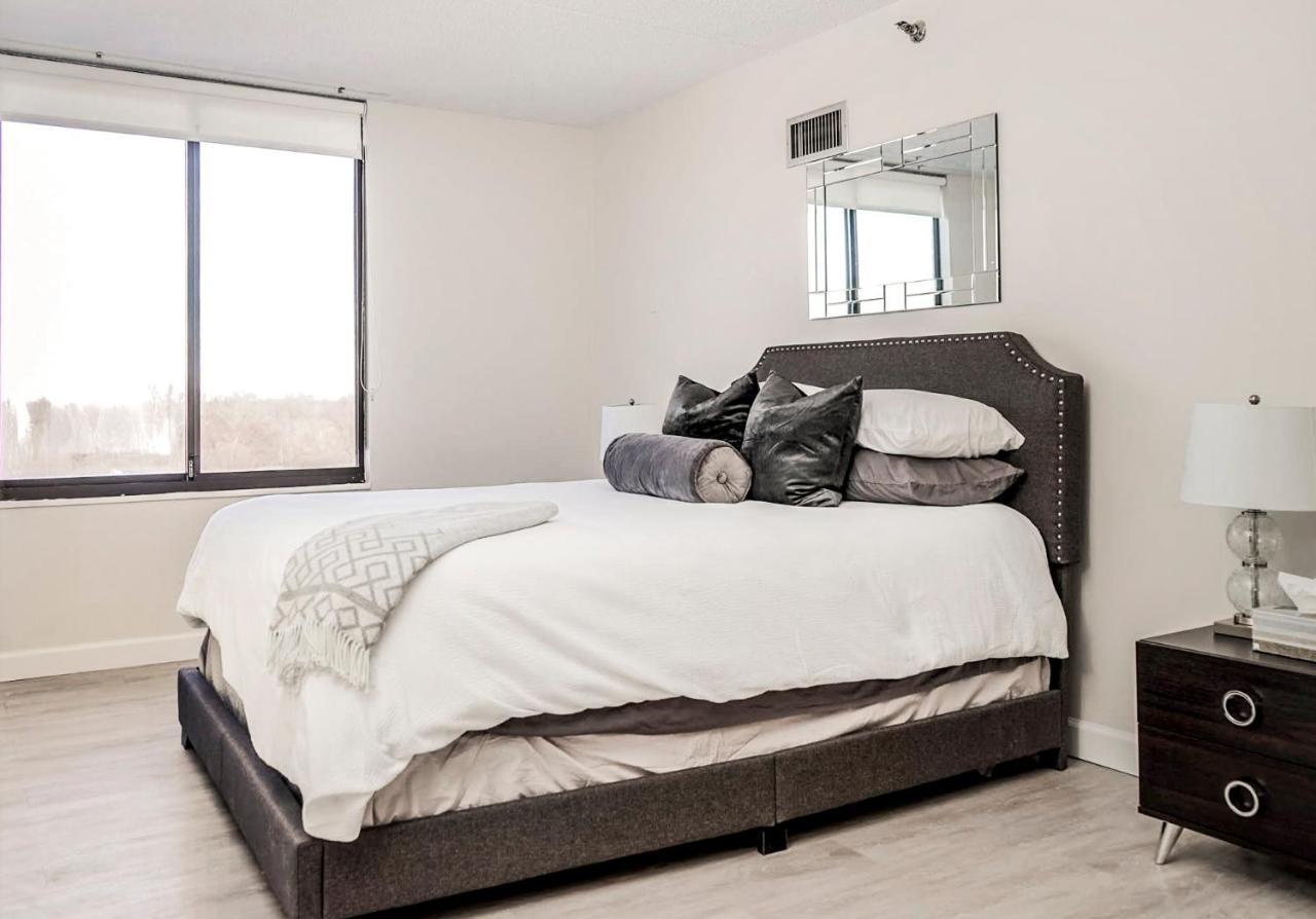 Short Term Rentals At The Park At Trowbridge Senior Community เซาท์ฟิลด์ ภายนอก รูปภาพ