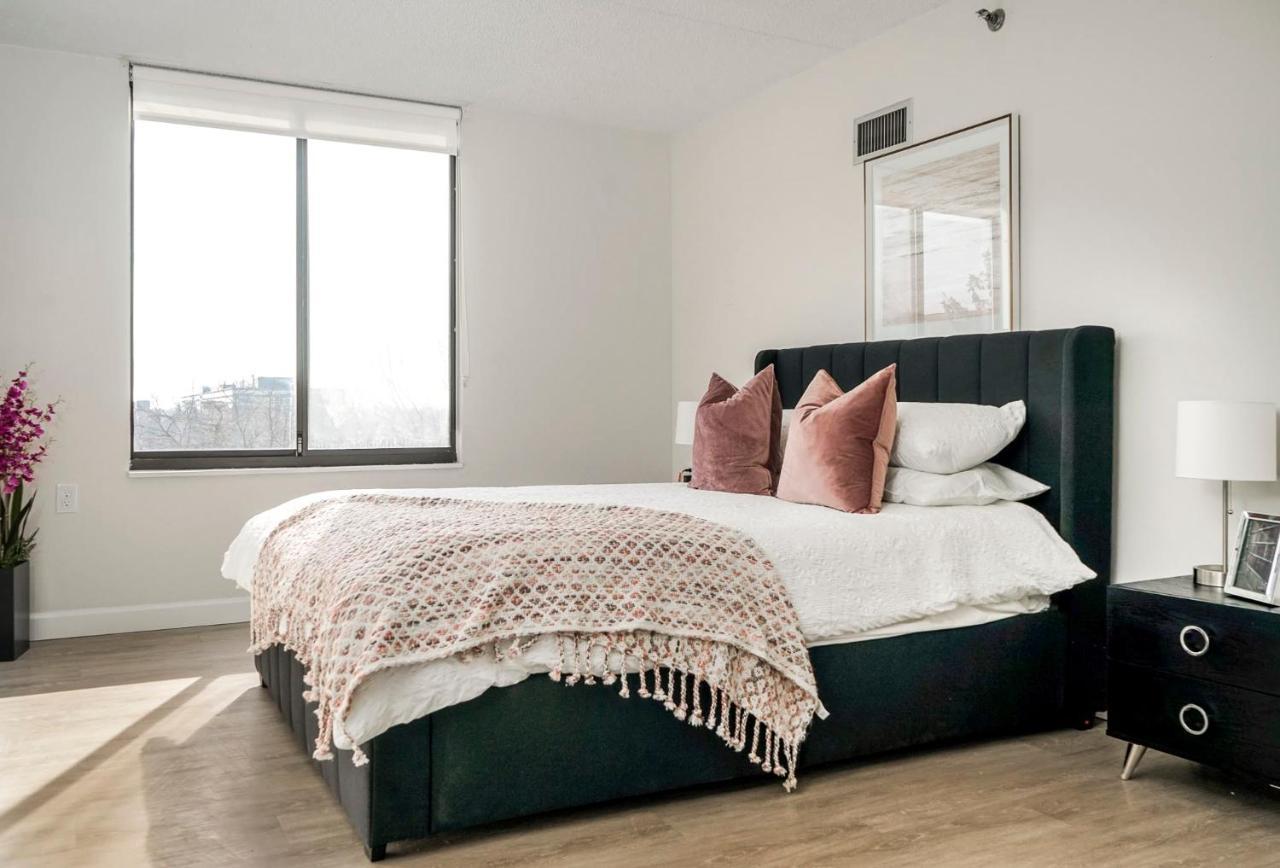 Short Term Rentals At The Park At Trowbridge Senior Community เซาท์ฟิลด์ ภายนอก รูปภาพ