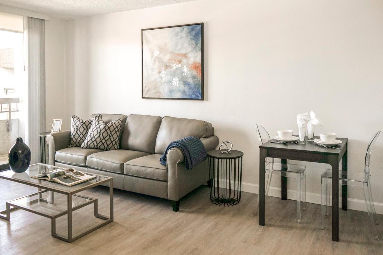 Short Term Rentals At The Park At Trowbridge Senior Community เซาท์ฟิลด์ ภายนอก รูปภาพ